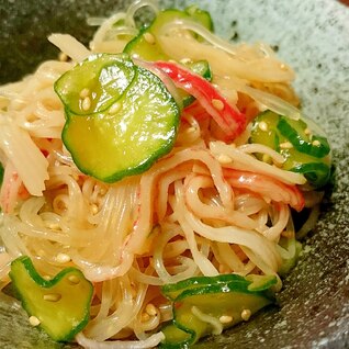 オイスターソースが隠し味☆かにかまの中華春雨サラダ